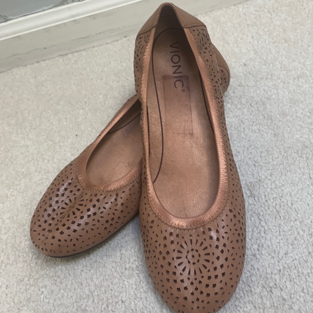 Vionic Flats, Size 9 1/2